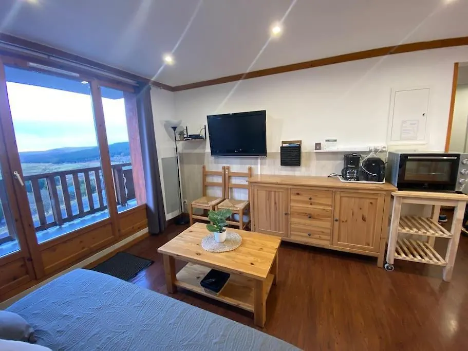 Apartment Appartement Bellevue Sur Les Hauteurs De Super-Besse